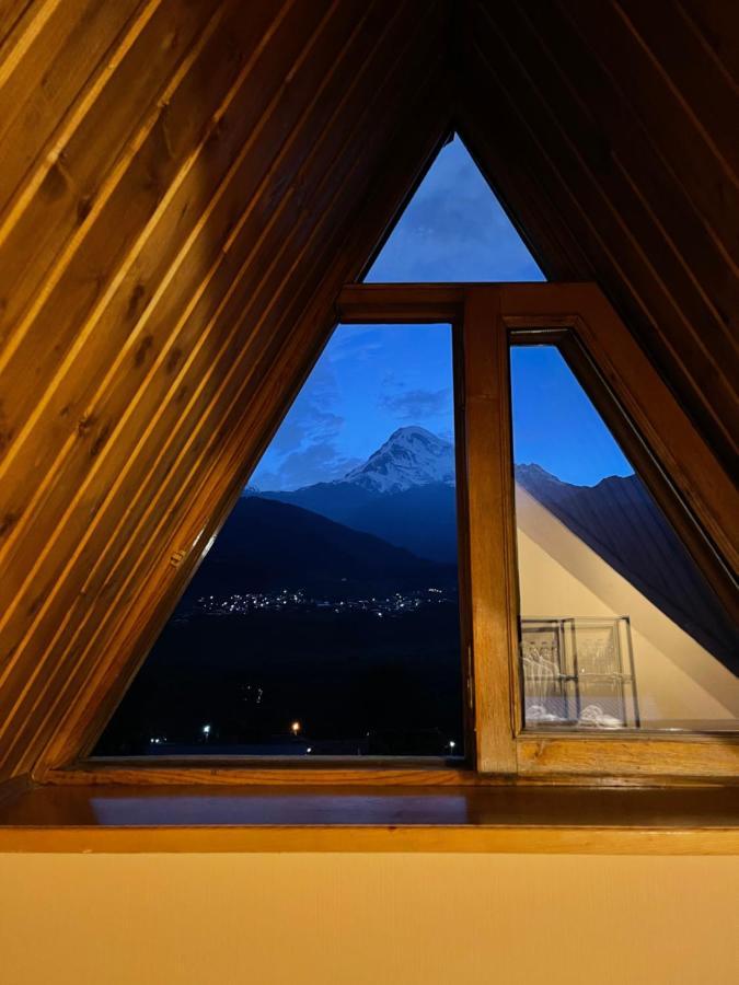 Graf Kazbegi Hotel Exterior photo