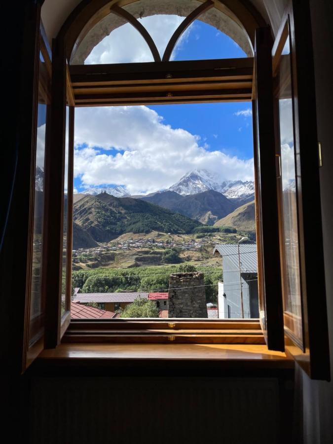 Graf Kazbegi Hotel Exterior photo