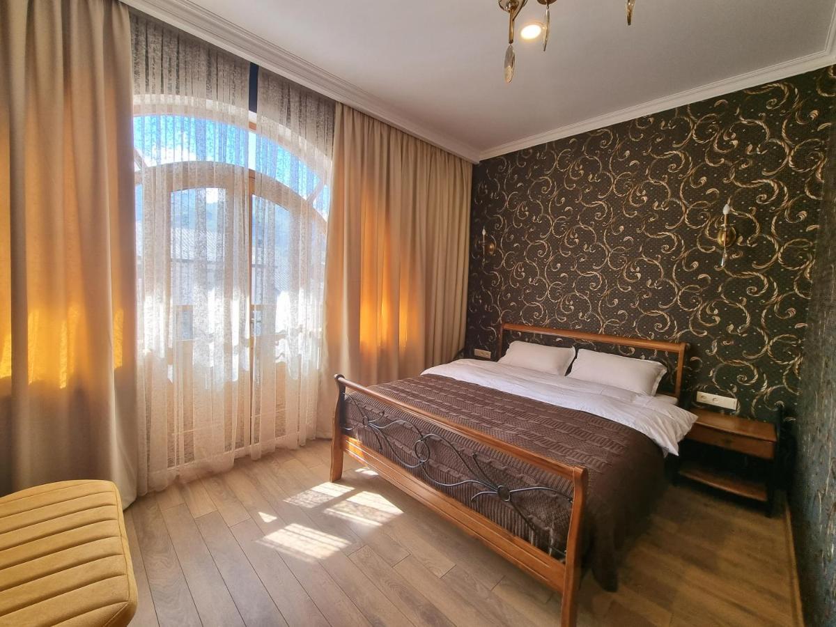 Graf Kazbegi Hotel Exterior photo