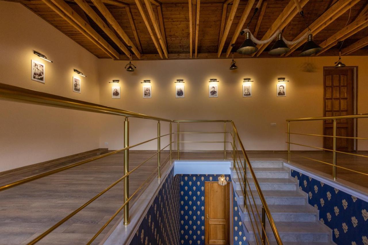 Graf Kazbegi Hotel Exterior photo